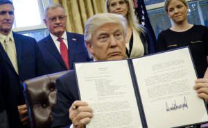 トランプ大統領22